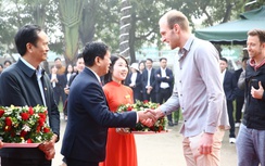 Di sản Phong Nha - Kẻ Bàng đón 68 du khách xông đất ngày đầu năm mới