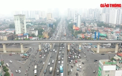 Hà Nội ùn tắc cục bộ trong ngày đầu nghỉ tết Nguyên đán