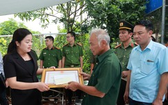 Truy tặng bằng khen cho người tử vong khi cứu 3 cháu nhỏ bị nước cuốn ở Thái Nguyên