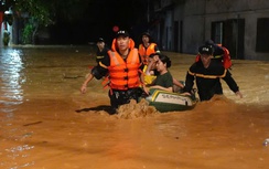 Cao Bằng: Gần 2.000 nhà bị ảnh hưởng do mưa lũ, lực lượng chức năng trắng đêm hỗ trợ