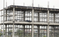 KCN Nam Hà Nội: Đất bỏ hoang, dân bị "treo" sổ đỏ