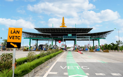 Nhiều tuyến quốc lộ, cao tốc miễn phí đường bộ cho xe chở hàng cứu trợ vùng lũ