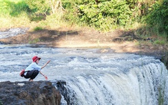 Ngắm vẻ đẹp thác Nhà Thương ở Gia Lai