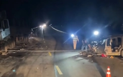 Xe đầu kéo va chạm ô tô con ở Đà Nẵng, 7 người bị thương nặng