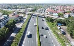 Sẽ hoàn thiện quy định pháp luật về xe ô tô thông minh