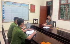 Nghệ An: Tạm giữ đối tượng đánh nhân viên xe bus giữa đường