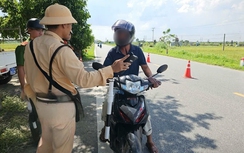 3 ngày ra quân, CSGT Hưng Yên xử lý gần 400 vi phạm nồng độ cồn, phạt hơn 2,4 tỷ đồng