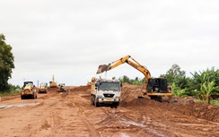 Điều chuyển khối lượng nhà thầu thi công chậm dự án cao tốc Cần Thơ - Cà Mau