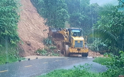 Đà Nẵng: Nhiều xã vùng núi sạt lở, thủy điện xả lũ do mưa lớn
