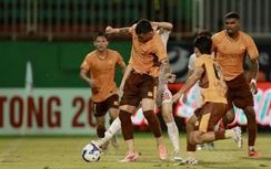 V-League: Sao Việt kiều tỏa sáng, Hoàng Anh Gia Lai thắng 2-1