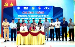 Tuyên truyền an toàn giao thông đường sắt đến hơn 300 học sinh ở Quảng Ngãi