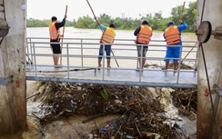 Hơn 200 cán bộ, chiến sĩ tham gia khắc phục hậu quả mưa lũ, ngập úng tại Đà Nẵng