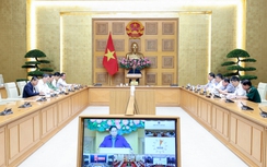 Thủ tướng chủ trì họp khẩn về ứng phó, khắc phục hậu quả mưa lũ tại miền Trung