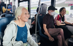 Đồng Nai trợ giá vé xe buýt cho người già, sinh viên và hỗ trợ vốn đầu tư xe buýt "xanh"