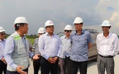 Thứ trưởng Phạm Minh Hà kiểm tra, thúc tiến độ cao tốc Cần Thơ - Cà Mau