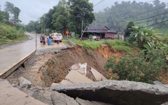 Bộ Xây dựng chỉ đạo toàn ngành vào cuộc ứng phó, khắc phục hậu quả mưa lũ ở Trung Bộ
