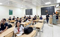 Hà Nội: Sở bị động, trường lúng túng, phụ huynh bức xúc 