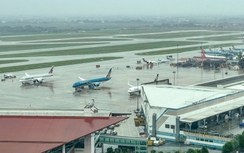 Gần 20 chuyến bay bị ảnh hưởng do mưa dông tại Nội Bài