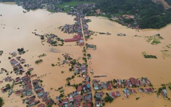 Quốc lộ 4A ngập dài 1km, giao thông Lạng Sơn - Cao Bằng tê liệt