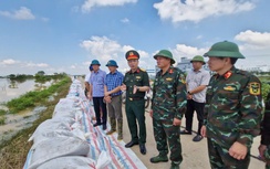 Huy động quân đội hộ đê, khẩn cấp ngăn lũ tràn vào khu công nghiệp ở Bắc Ninh