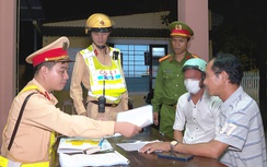 Huế: Mở cao điểm xử lý vi phạm giao thông, hơn 100 tài xế "dính" lỗi nồng độ cồn