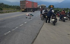 Huế: Ô tô tải va chạm xe máy làm 2 người tử vong tại chỗ