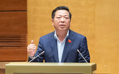 Minister Tran Hong Minh clarifies key provisions in the amended Construction Law draft