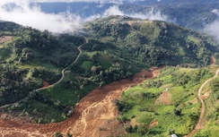 Quân đội dùng flycam tìm kiếm 3 nạn nhân nghi mất tích trong vụ sạt lở núi ở Đà Nẵng