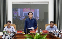 Phó Thủ tướng Hồ Quốc Dũng yêu cầu khẩn cấp cứu trợ: “Không để dân thiếu ăn, thiếu nước”