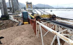 Mưa lũ gây thiệt hại 3 gói thầu cao tốc Quy Nhơn - Chí Thạnh, nguy cơ chậm tiến độ