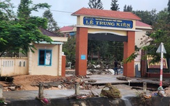 Báo Người Lao Động phát động chương trình “Triệu tập vở cho học sinh vùng bị thiên tai"