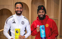 Man United nhận cú đúp giải thưởng tại Ngoại hạng Anh
