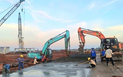 Hối hả làm đường lăn, sân đỗ, lập cột mốc mới tại "siêu sân bay" Long Thành