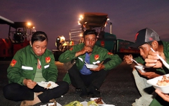 Thâu đêm bám công trường, quyết đưa cao tốc Cần Thơ - Cà Mau cán đích dịp 19/12