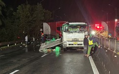 Bản tin TNGT 11/12: Xe máy vượt đèn đỏ gây tai nạn, một người tử vong ở Quảng Ngãi