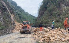 Vụ sạt lở làm 3 người tử vong trên QL6: Xe khách, xe con đã được phép lưu thông