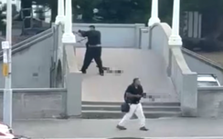 Hé lộ thông tin bất ngờ về hai nghi phạm vụ xả súng tại Australia