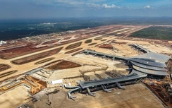 Thứ trưởng Phạm Minh Hà kiểm tra việc chuẩn bị cho sự kiện 19/12 tại sân bay Long Thành