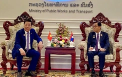 Bộ trưởng Trần Hồng Minh làm việc với Bộ trưởng Công chính và Vận tải Lào Leklay Sivilay