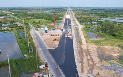 Hạ tầng giao thông thuận lợi, khách du lịch đến Cà Mau tăng cao