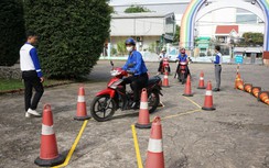 HEAD Sơn Minh tập huấn lái xe an toàn cho hơn 100 đoàn viên thanh niên ở TP.HCM