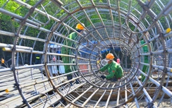 Nhộn nhịp thi công cao tốc Cà Mau - Đất Mũi, đường ra đảo Hòn Khoai