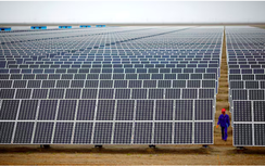 Dư thừa nguồn cung, Trung Quốc cắt giảm trợ cấp với các dự án năng lượng tái tạo