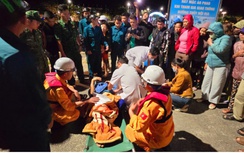 Cứu thuyền viên nguy kịch tại đảo Cù Lao Chàm giữa thời tiết khắc nghiệt