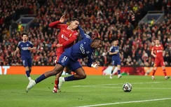 Cúp C1 châu Âu: Liverpool bị loại cay đắng; Barca thị uy sức mạnh