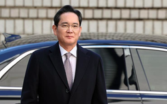 Chủ tịch Samsung kêu gọi "hy sinh lợi ích trước mắt" để vượt qua khủng hoảng