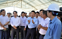 Khai thác 70km cao tốc Vân Phong - Nha Trang dịp 30/4