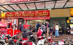 Giá vàng xô đổ mọi kỷ lục, tăng đến bao giờ?