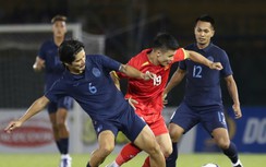 Thắng Campuchia, HLV Kim Sang-sik vẫn không thể vui nổi vì điều này