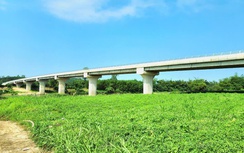 Cận cảnh cầu 150 tỷ ở Quảng Ngãi sắp đưa vào khai thác